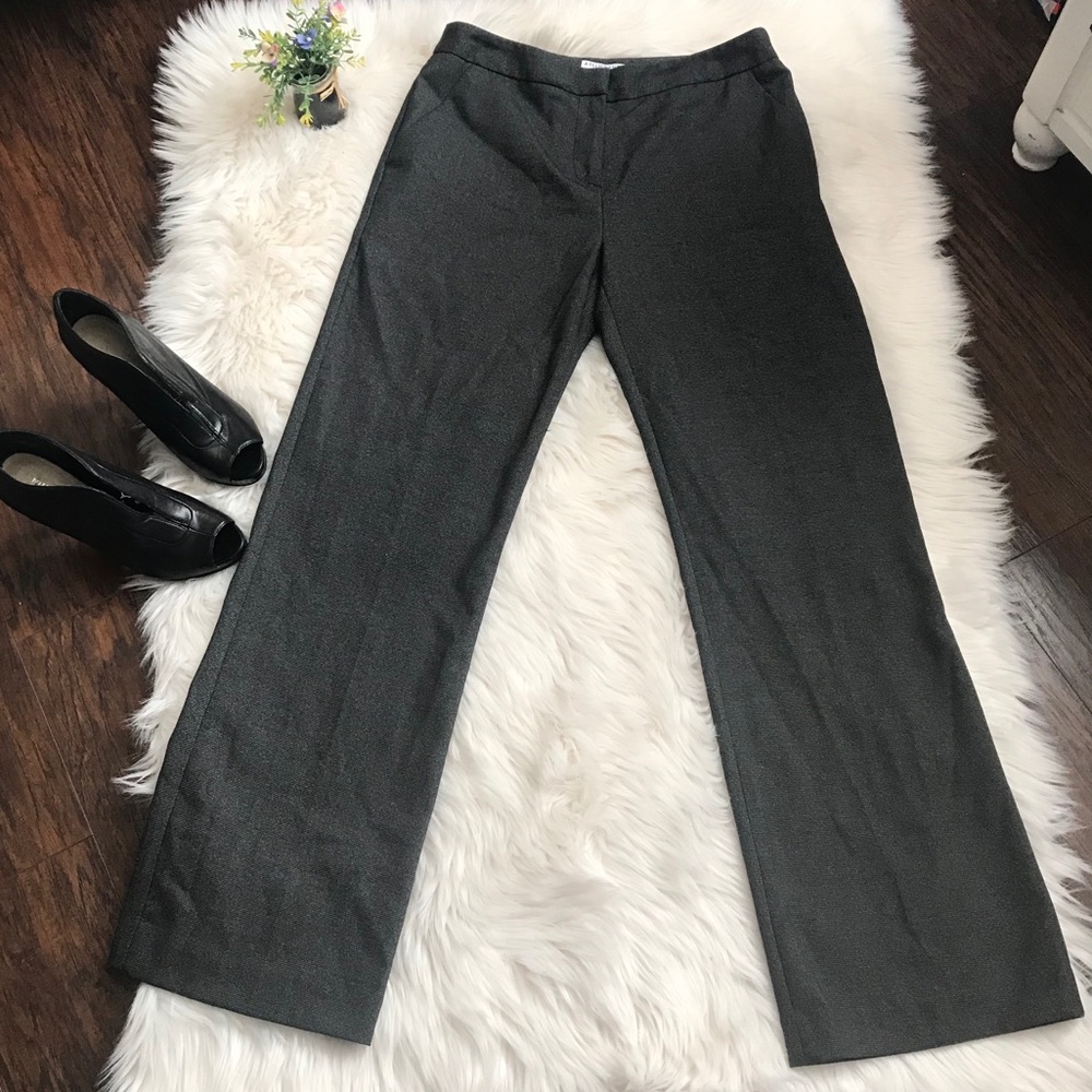 🍒 Atelier Luxe Boutique Gray Printed Trousers
